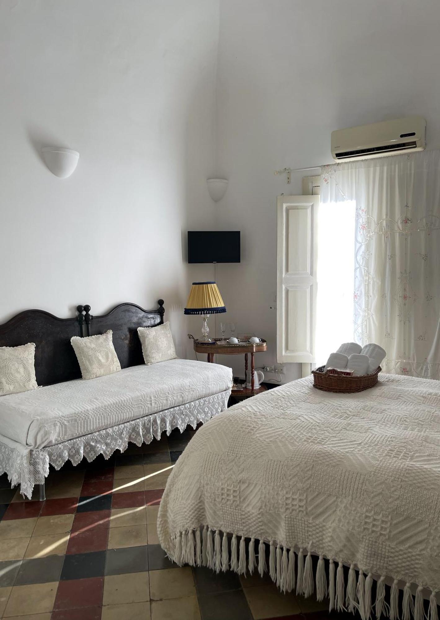 Fera O' Luni Bed & Breakfast CTA Exterior foto