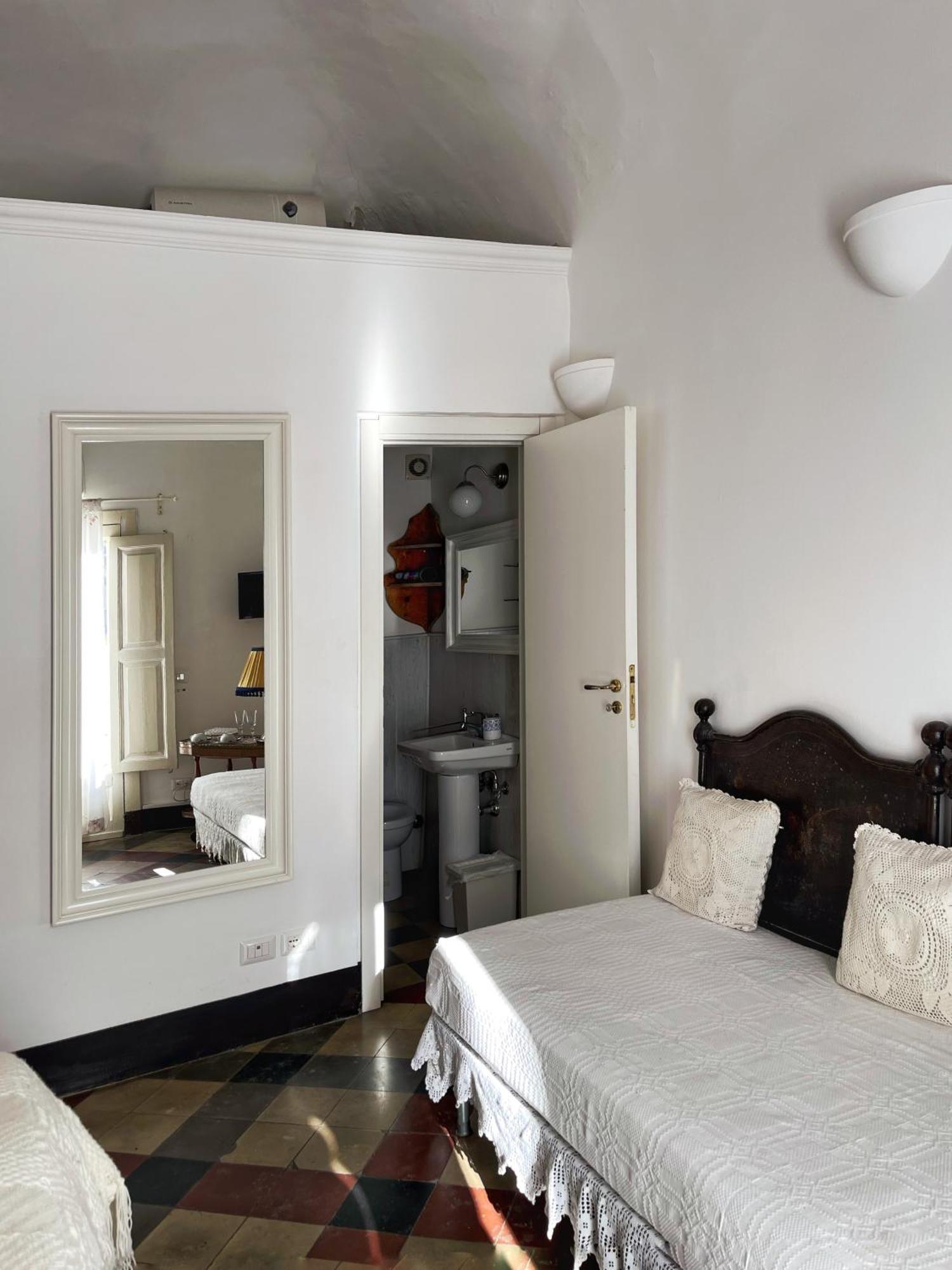 Fera O' Luni Bed & Breakfast CTA Exterior foto