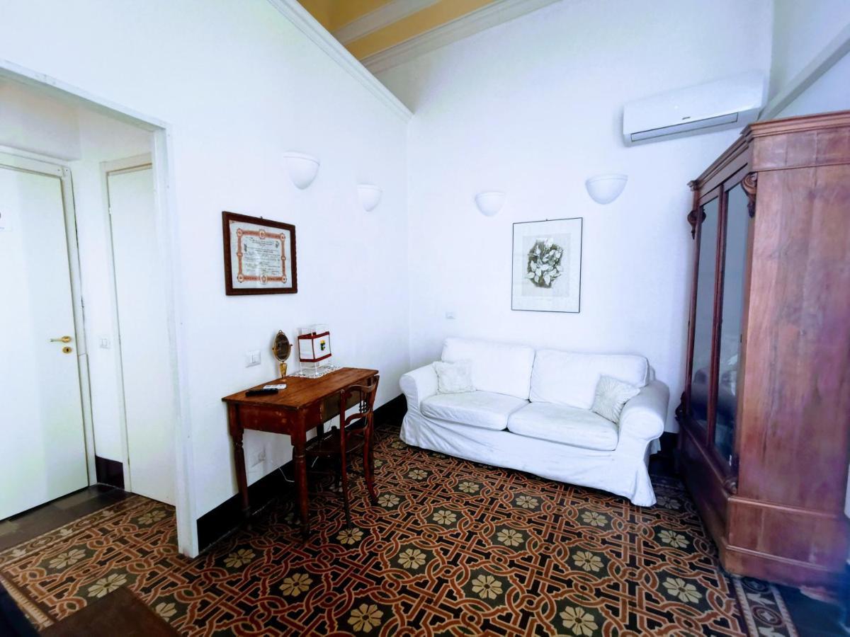 Fera O' Luni Bed & Breakfast CTA Exterior foto